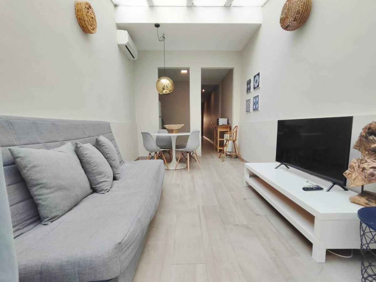 בדלונה Mazi Apartments Chic מראה חיצוני תמונה