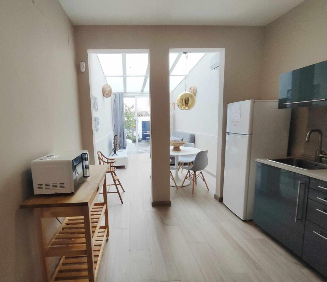 בדלונה Mazi Apartments Chic מראה חיצוני תמונה